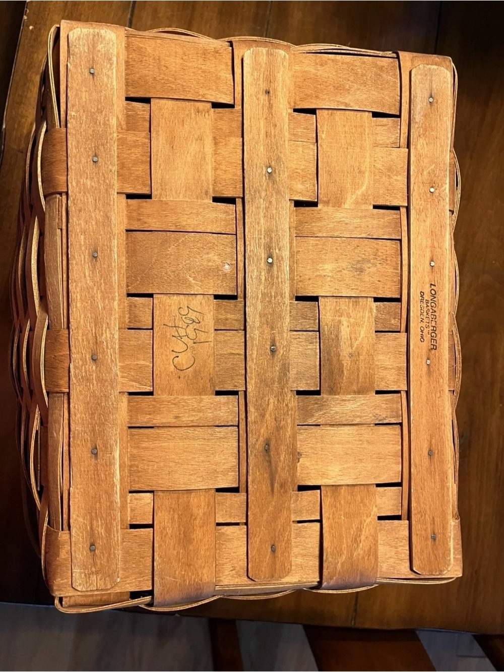 Longaberger Lidded Vintage Picnic Basket with Signature Handwoven 1989 - Picture 4 of 9